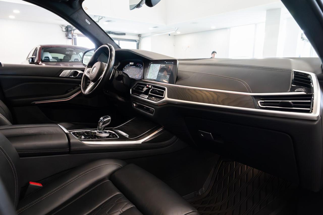 2022 BMW X7 M50i Gladstone OR