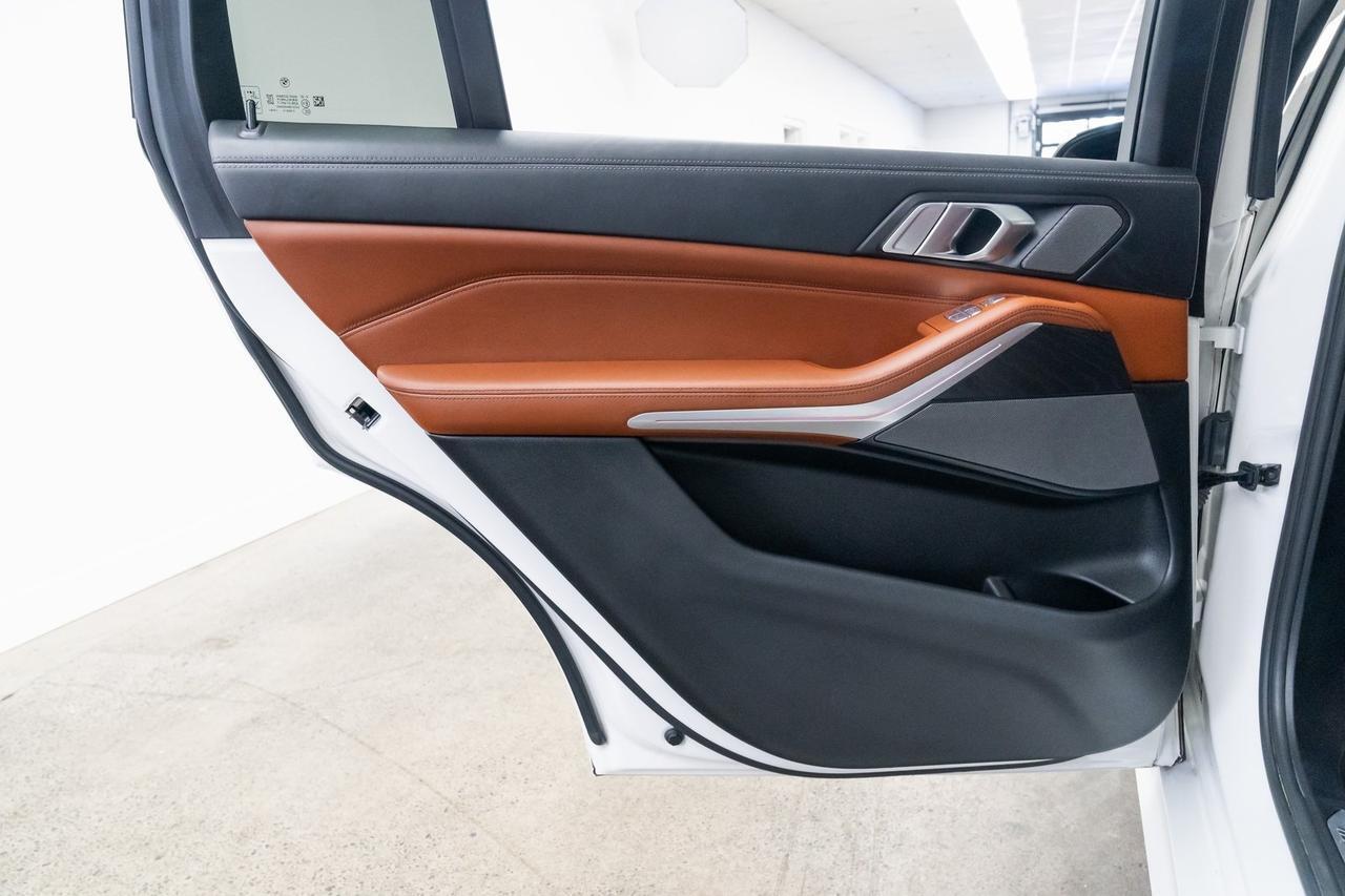 2022 BMW X7 M50i Luxury Seating Package Rear Captains Chairs Execut Portland OR