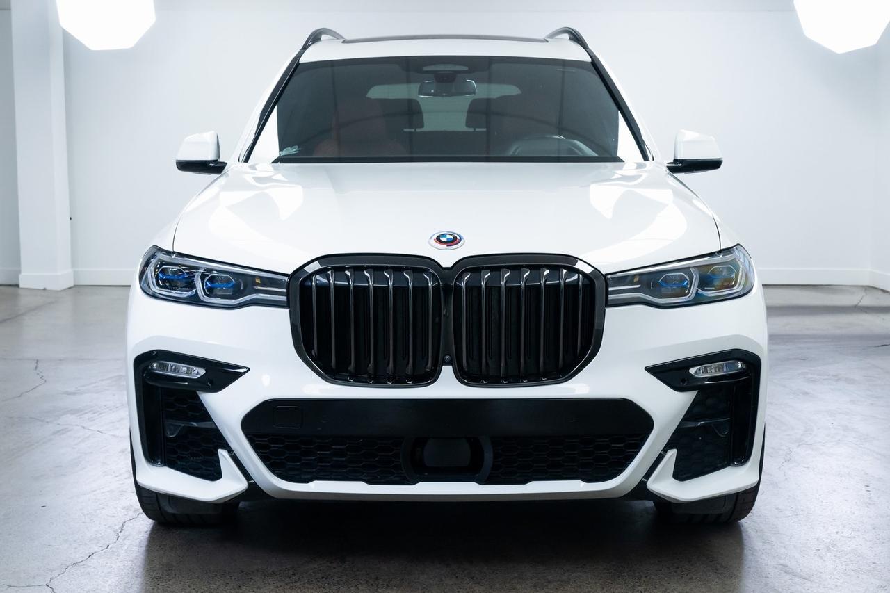 2022 BMW X7 M50i Luxury Seating Package Rear Captains Chairs Execut Portland OR