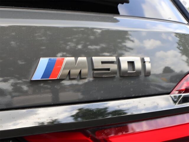 2022 BMW X7 M50i Oshkosh WI