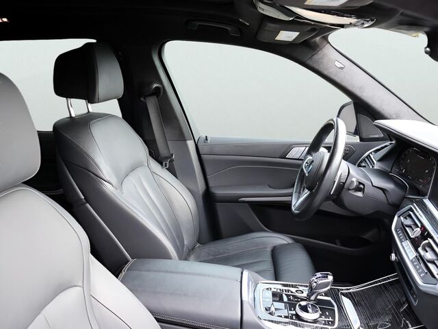 2022 BMW X7 M50i Oshkosh WI