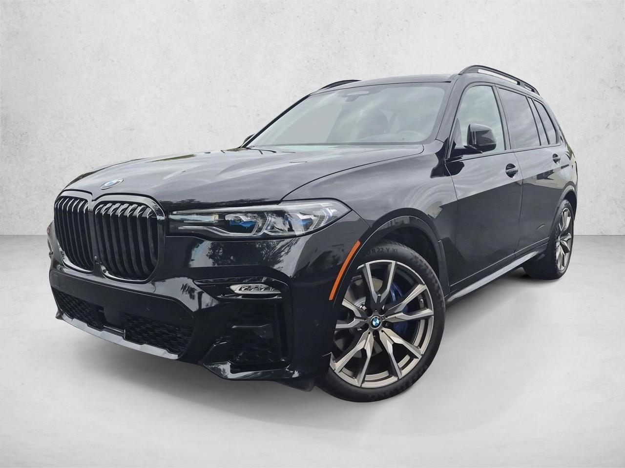 2022 BMW X7 M50i