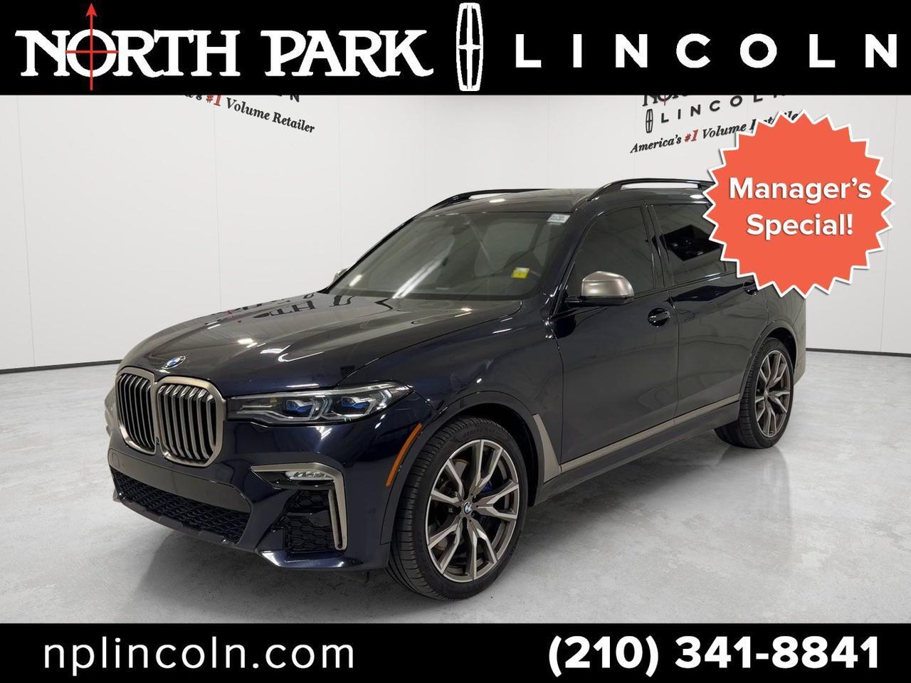2022 BMW X7 M50i