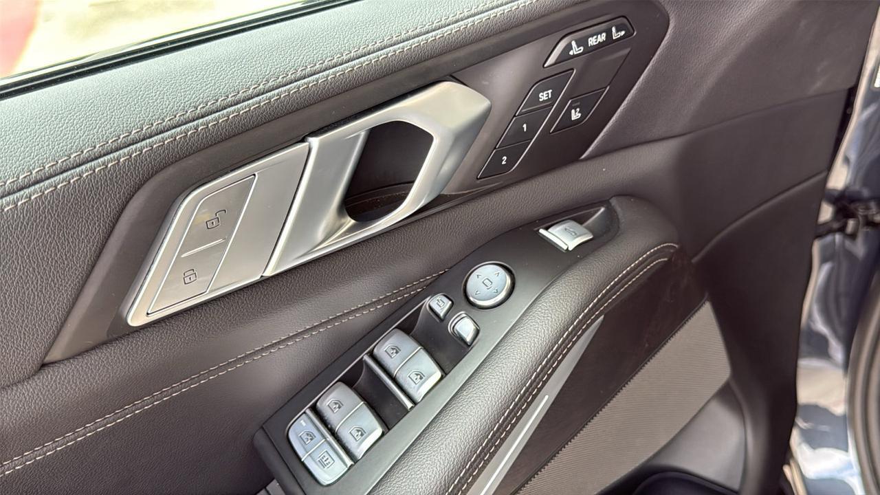 2022 BMW X7 M50i  Selma TX
