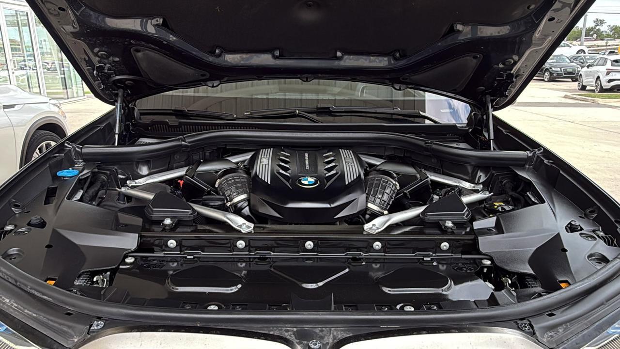 2022 BMW X7 M50i  Selma TX