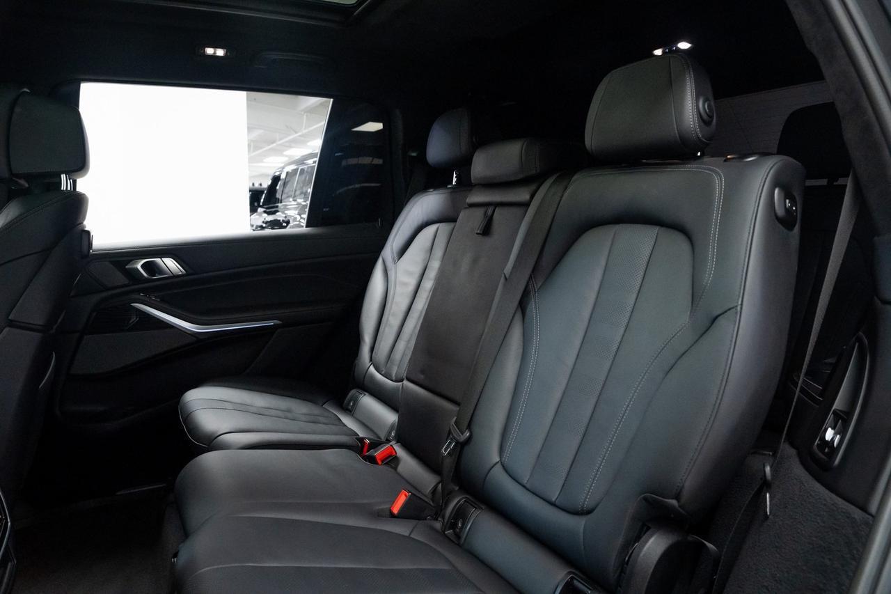 2022 BMW X7 M50i Vented Seats Executive Package Luxury Seating Portland OR
