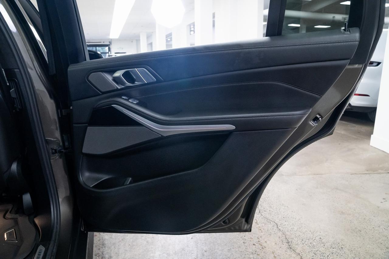 2022 BMW X7 M50i Vented Seats Executive Package Portland OR