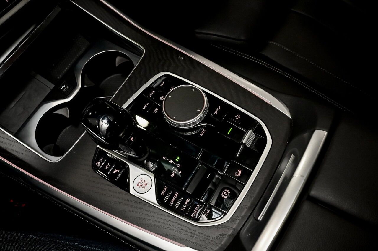 2022 BMW X7 xDrive40i, 21'' Wheels, Driving Assist, Premium Pkg, Shadowline Trim Springfield NJ