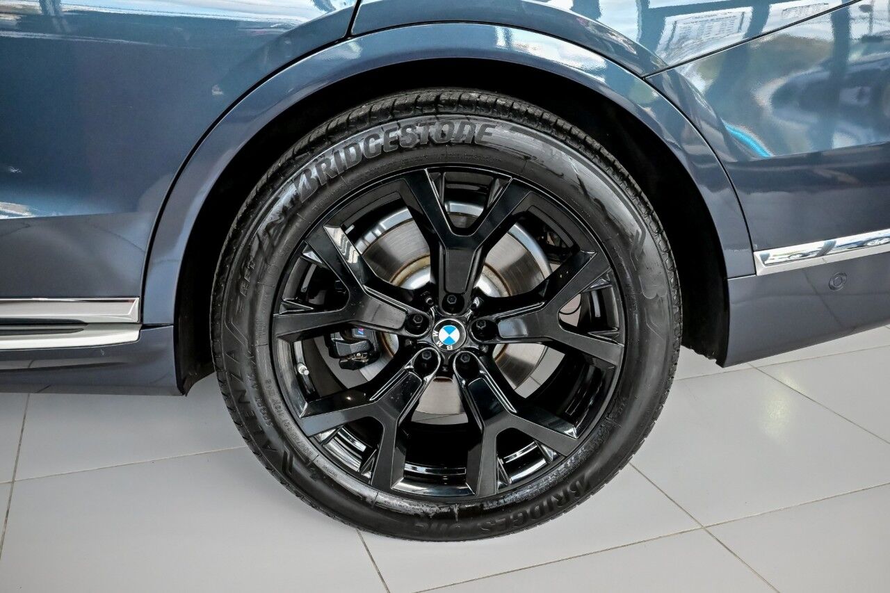 2022 BMW X7 xDrive40i, 21'' Wheels, Driving Assist, Premium Pkg, Shadowline Trim Springfield NJ