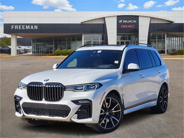 2022 BMW X7
