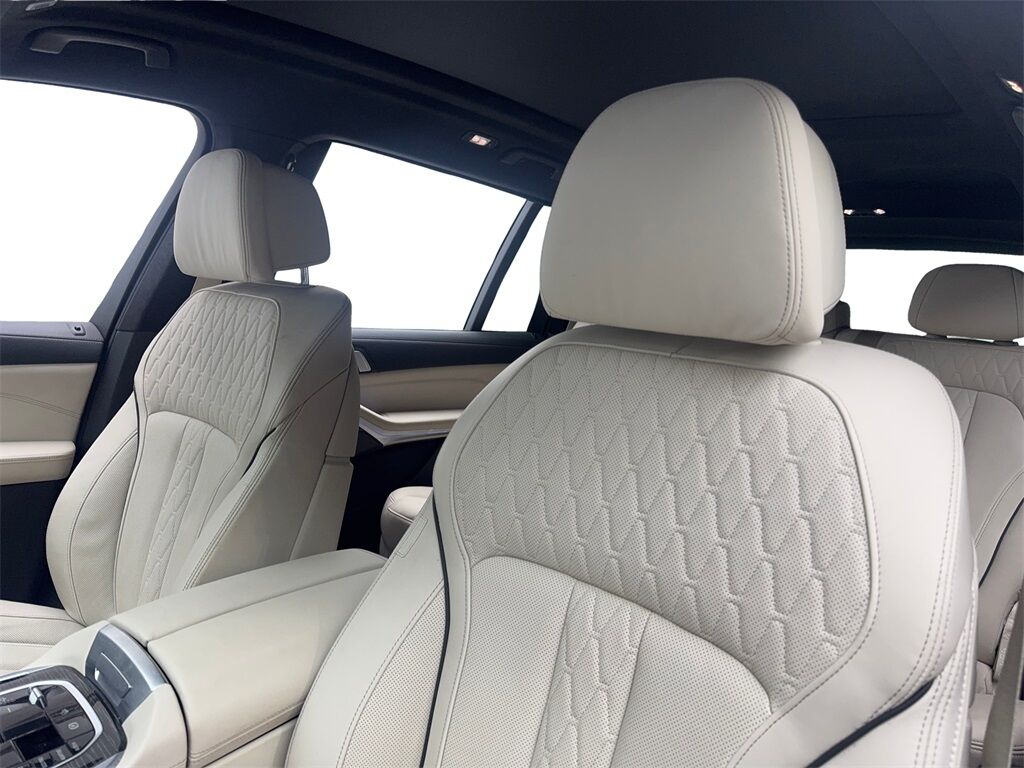 2022 BMW X7 xDrive40i M SPORT,NAV,CAM,PANO,CLMT STS,HEADS UP,2 Irving TX