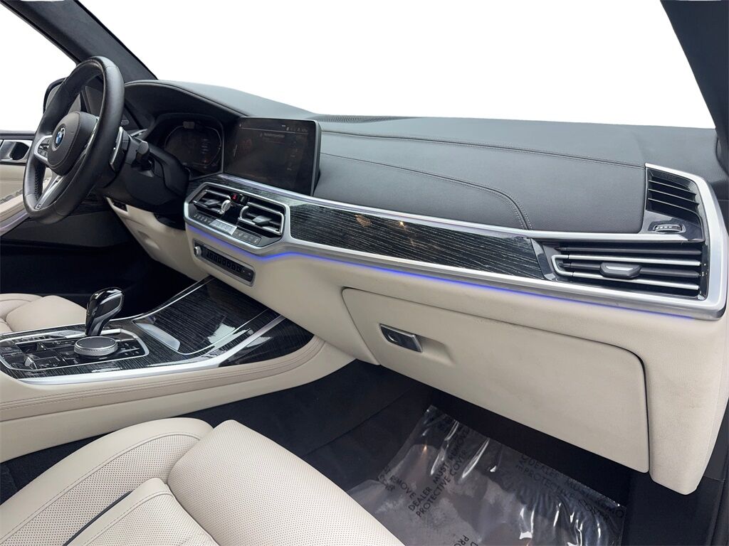 2022 BMW X7 xDrive40i M SPORT,NAV,CAM,PANO,CLMT STS,HEADS UP,2 Irving TX