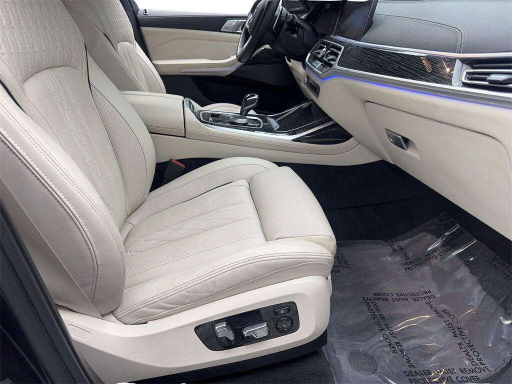 2022 BMW X7 xDrive40i M SPORT,NAV,CAM,PANO,CLMT STS,HEADS UP,2 Irving TX