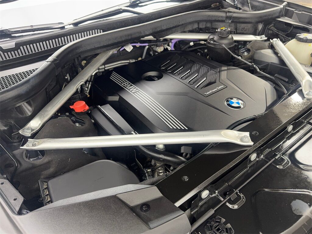 2022 BMW X7 xDrive40i M SPORT,NAV,CAM,PANO,CLMT STS,HEADS UP,2 Irving TX