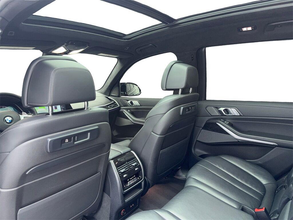 2022 BMW X7 xDrive40i M SPORT,NAV,CAM,PANO,HTD STS,BLIND SPOT, Plano TX