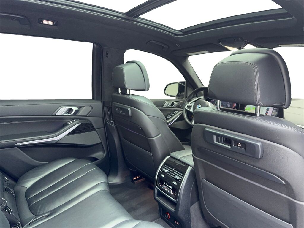 2022 BMW X7 xDrive40i M SPORT,NAV,CAM,PANO,HTD STS,BLIND SPOT, Plano TX