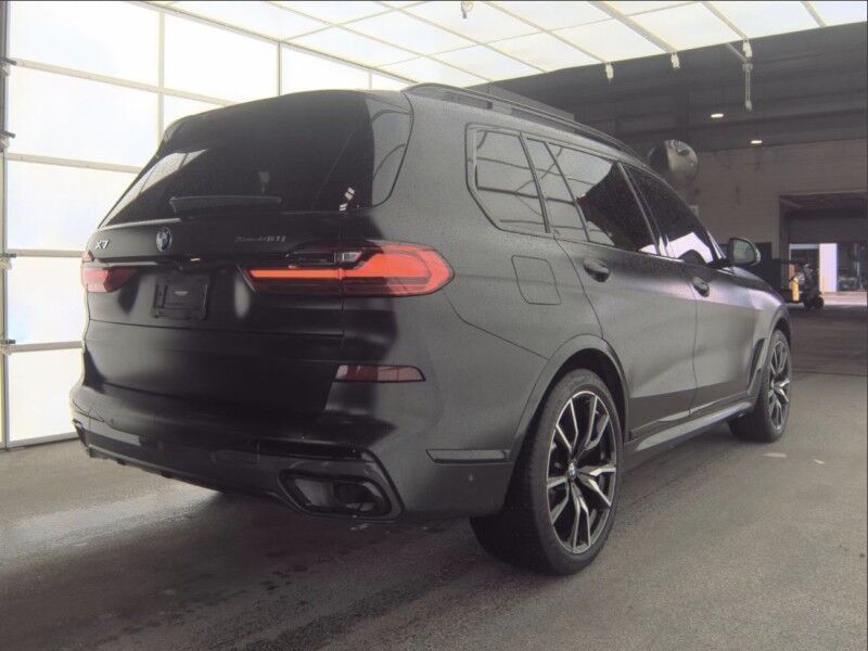 2022 BMW X7 xDrive40i MSPORT