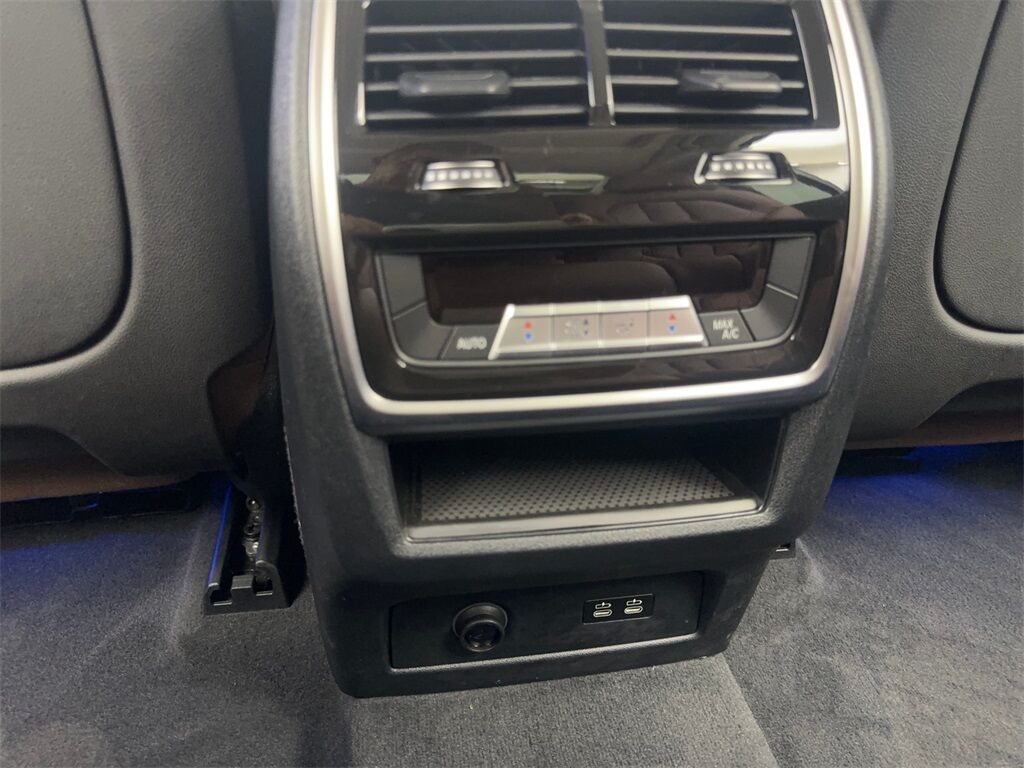 2022 BMW X7 xDrive40i NAV,CAM,PANO,CLMT STS,BLIND SPOT,HEADS U Irving TX