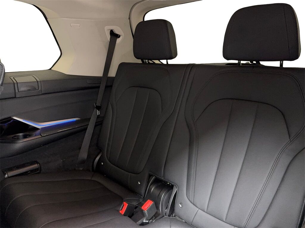 2022 BMW X7 xDrive40i NAV,CAM,PANO,HTD STS,BLIND SPOT,3RD ROW Plano TX