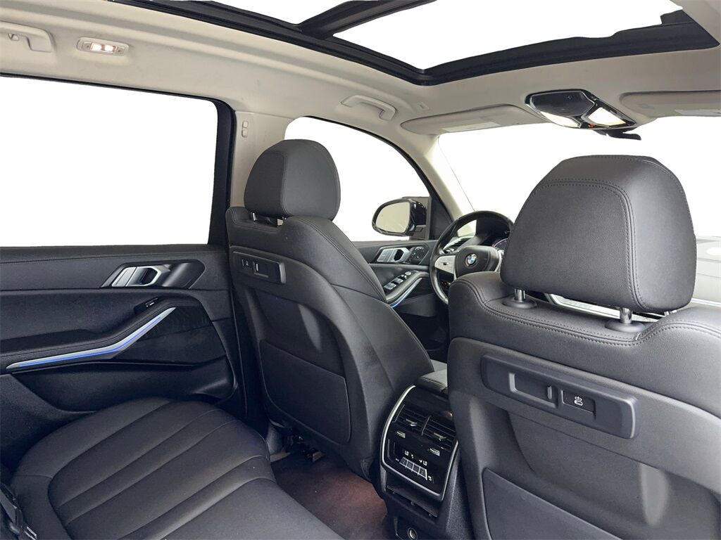 2022 BMW X7 xDrive40i NAV,CAM,PANO,HTD STS,BLIND SPOT,3RD ROW Plano TX