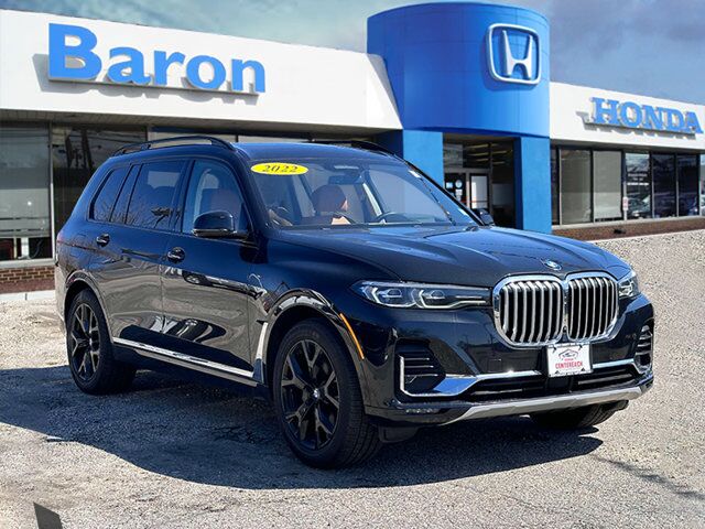 2022 BMW X7