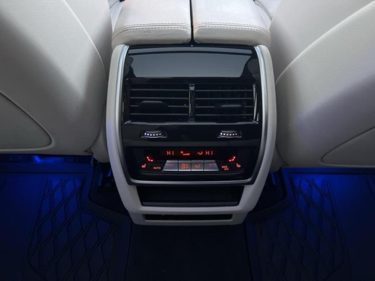 2022 BMW X7 xDrive40i Sports Activity Vehicle Yonkers NY