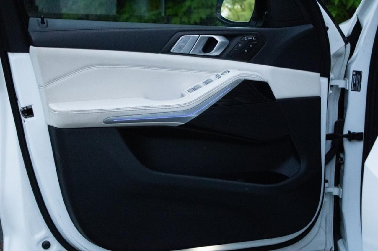2022 BMW X7 xDrive40i Sports Activity Vehicle Yonkers NY