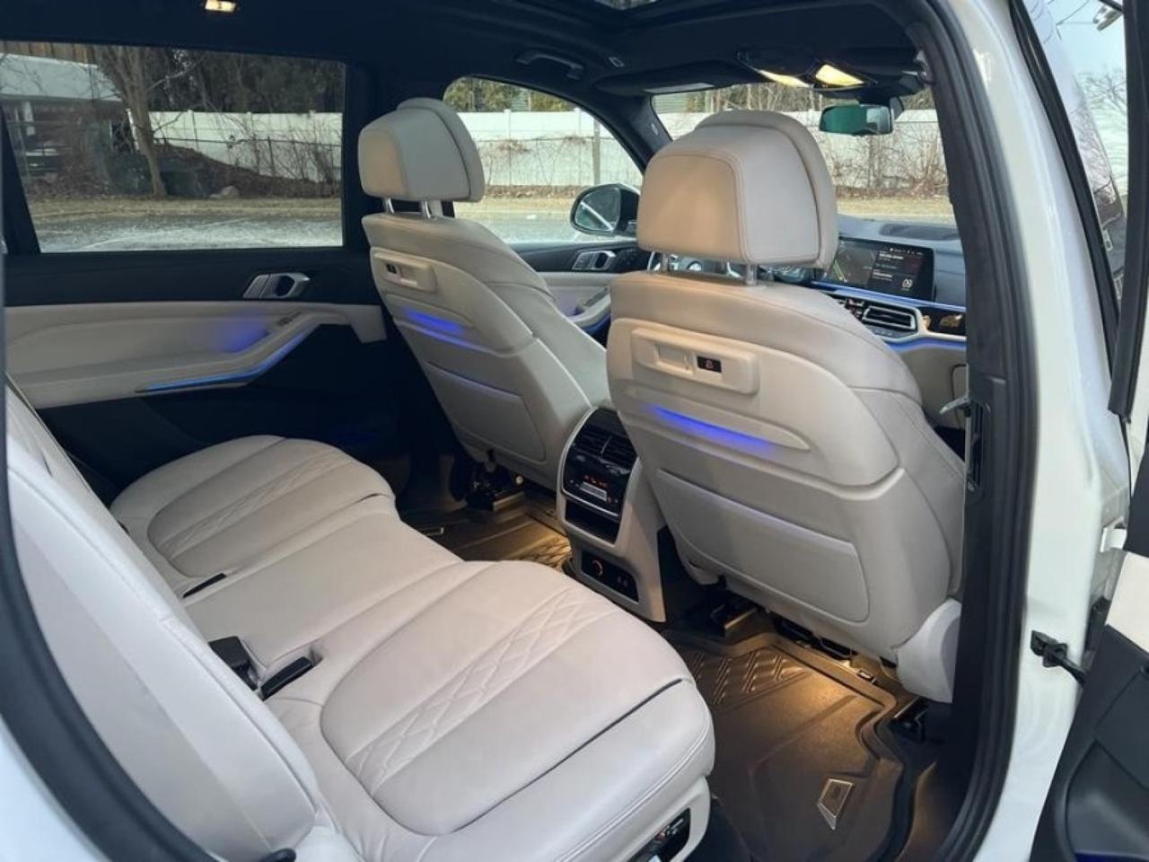 2022 BMW X7 xDrive40i Sports Activity Vehicle Yonkers NY