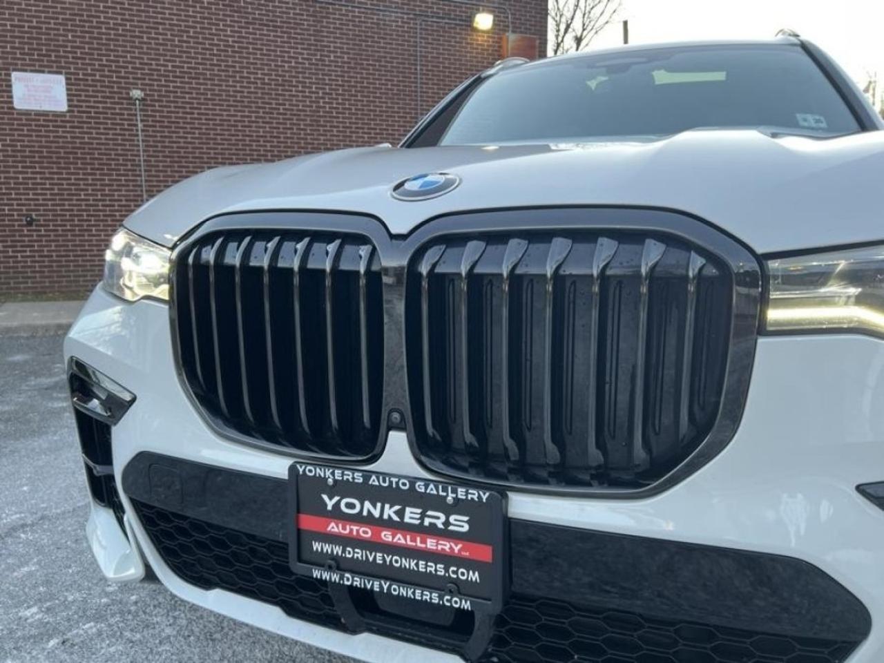 2022 BMW X7 xDrive40i Sports Activity Vehicle Yonkers NY