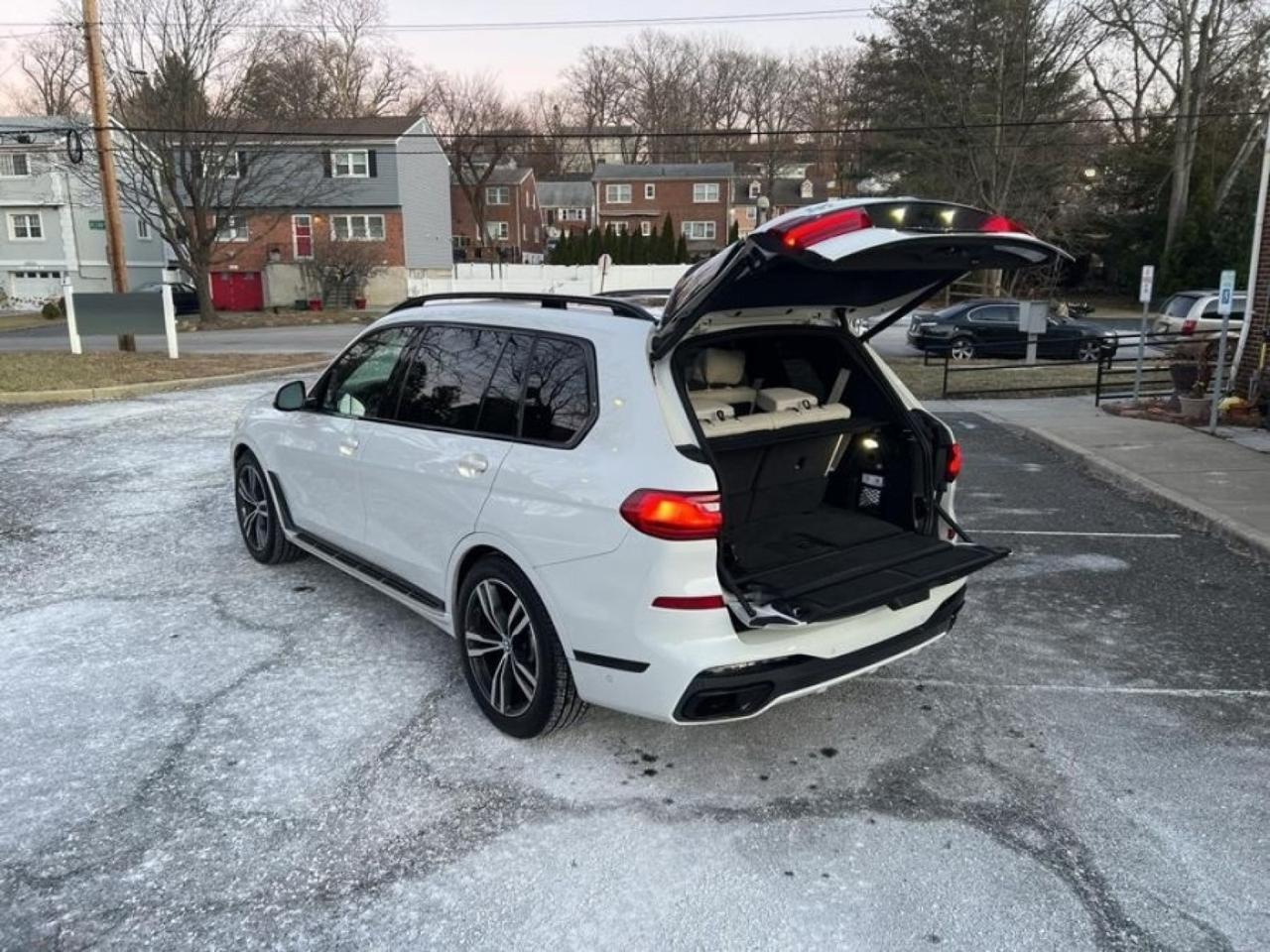 2022 BMW X7 xDrive40i Sports Activity Vehicle Yonkers NY