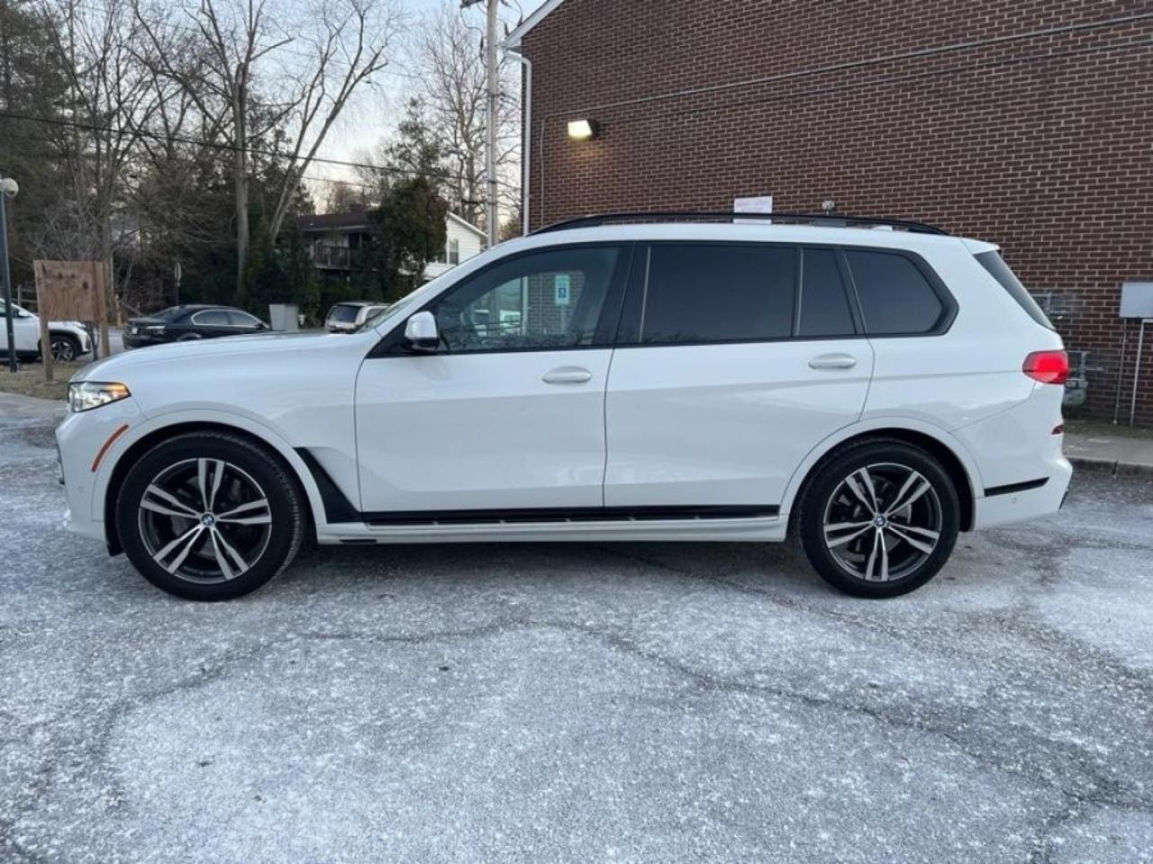 2022 BMW X7 xDrive40i Sports Activity Vehicle Yonkers NY