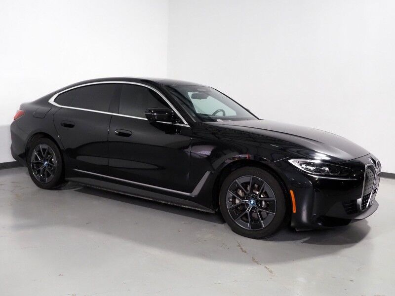2022 BMW i4 eDrive40 Gran Coupe *DRIVING ASSIST PRO PKG, HEADS-UP DISPLAY, NAVIGATION, CURVED DISPLAY, ADAPTIVE CRUISE, 360 VIEW CAMERAS, MOONROOF, HEATED SEATS/STEERING, COMFORT ACCESS, ANDROID & APPLE