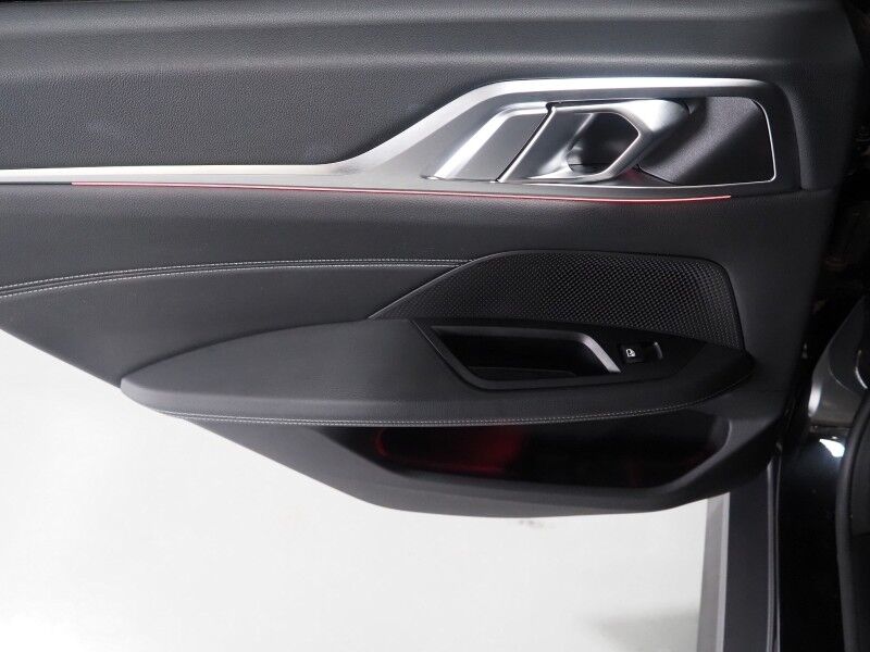 2022 BMW i4 eDrive40 Gran Coupe *DRIVING ASSIST PRO PKG, HEADS-UP DISPLAY, NAVIGATION, CURVED DISPLAY, ADAPTIVE CRUISE, 360 VIEW CAMERAS, MOONROOF, HEATED SEATS/STEERING, COMFORT ACCESS, ANDROID & APPLE Round Rock TX