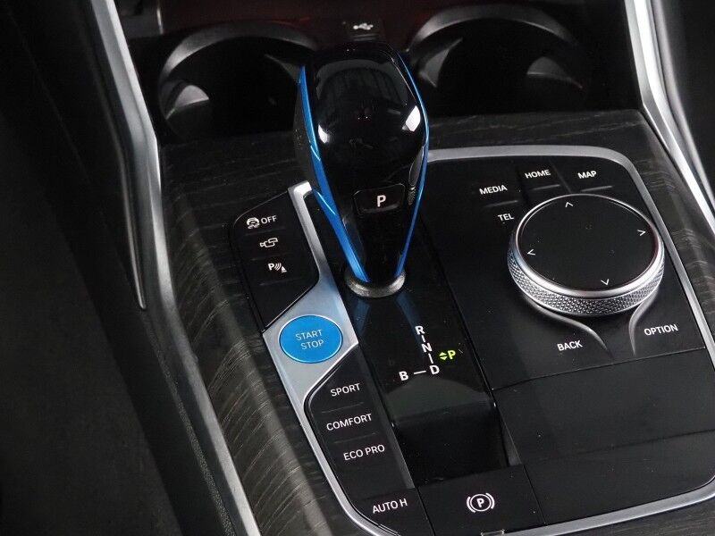 2022 BMW i4 eDrive40 Gran Coupe *DRIVING ASSIST PRO PKG, HEADS-UP DISPLAY, NAVIGATION, CURVED DISPLAY, ADAPTIVE CRUISE, 360 VIEW CAMERAS, MOONROOF, HEATED SEATS/STEERING, COMFORT ACCESS, ANDROID & APPLE Round Rock TX