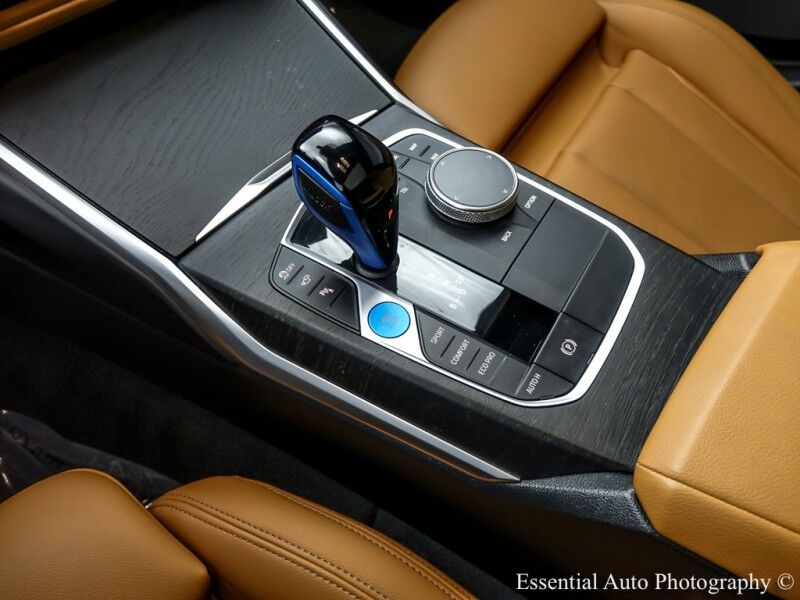 2022 BMW i4 eDrive40 Willowbrook IL