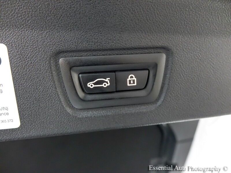 2022 BMW i4 eDrive40 Willowbrook IL