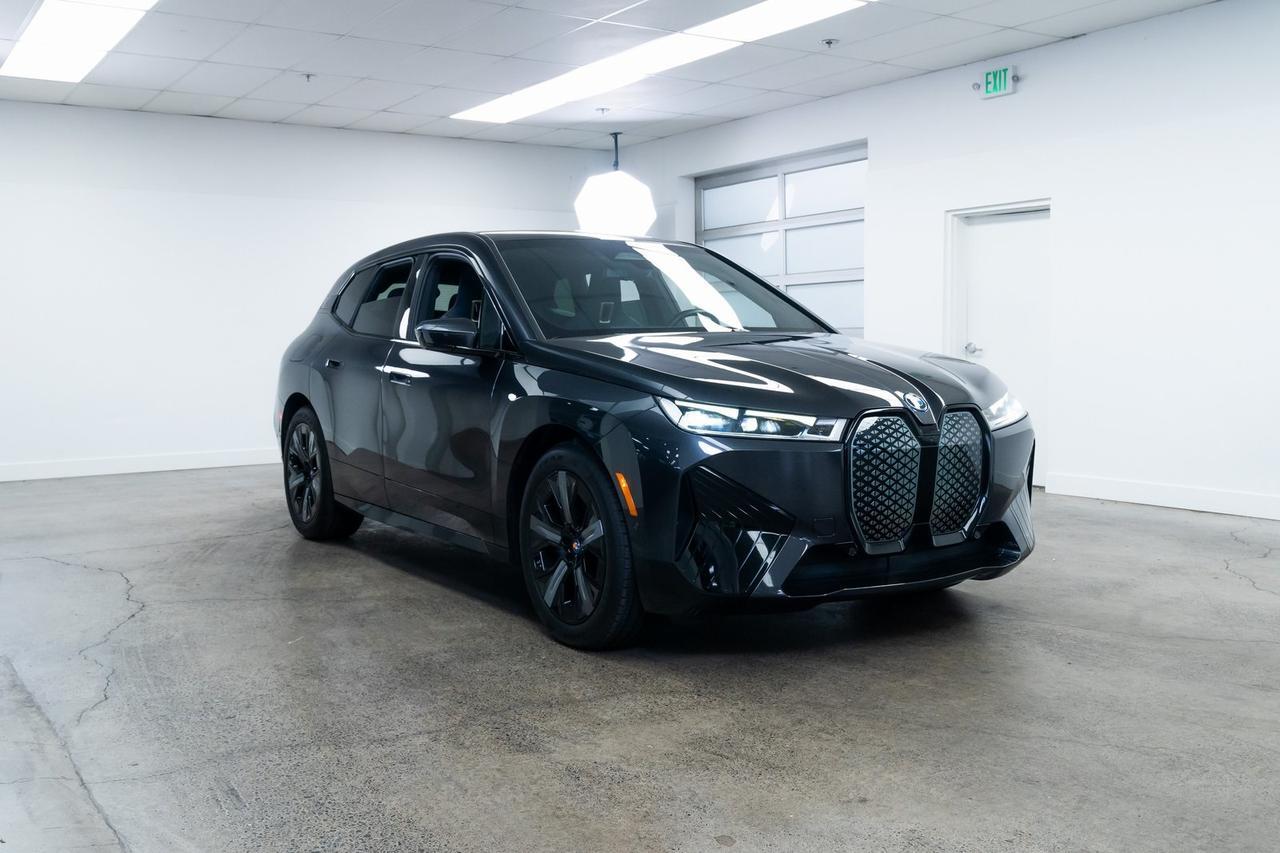 2022 BMW iX xDrive50 1 Owner Bowers &amp; Wilkins Audio Massage Seats Portland OR