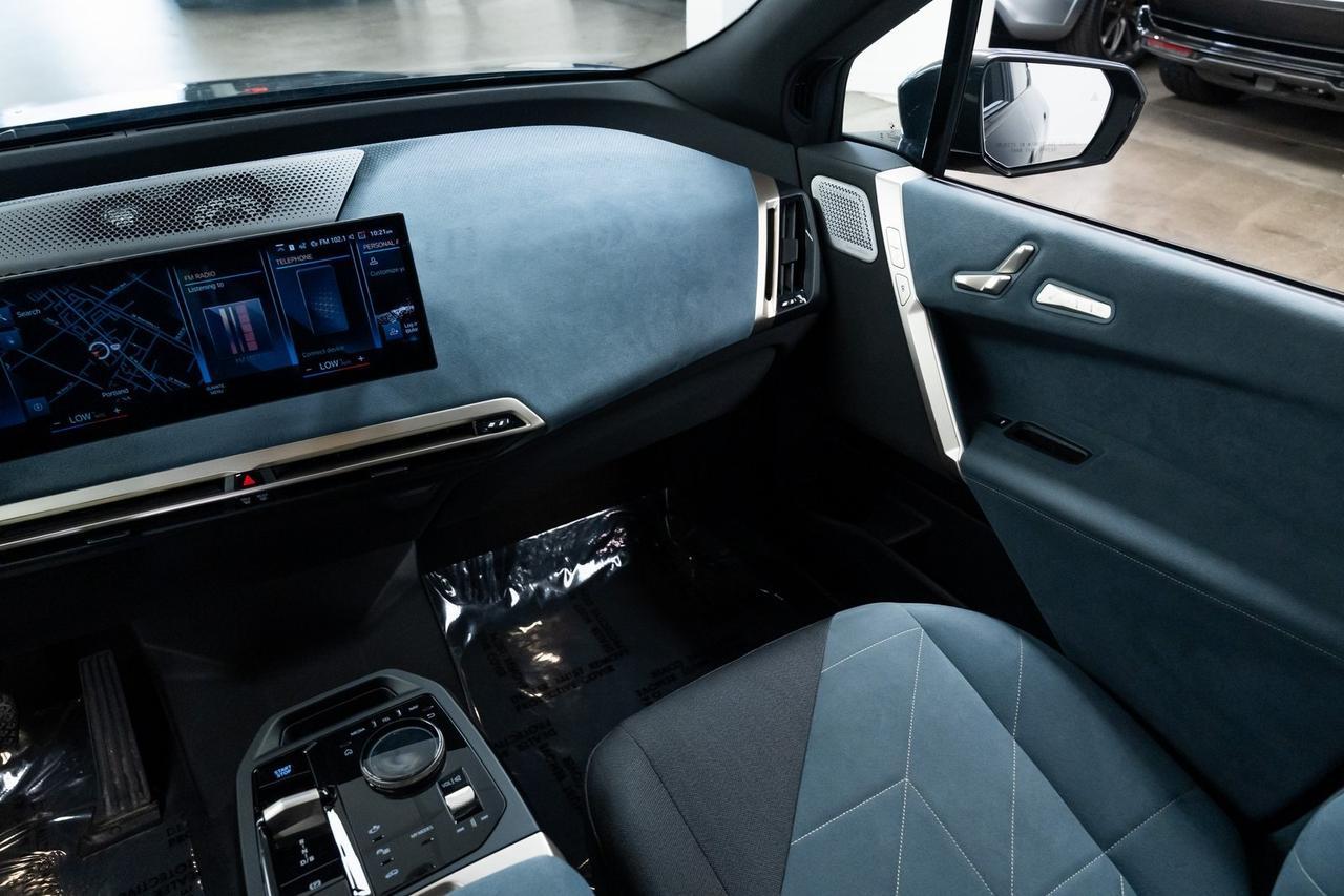 2022 BMW iX xDrive50 1 Owner Bowers &amp; Wilkins Audio Massage Seats Portland OR