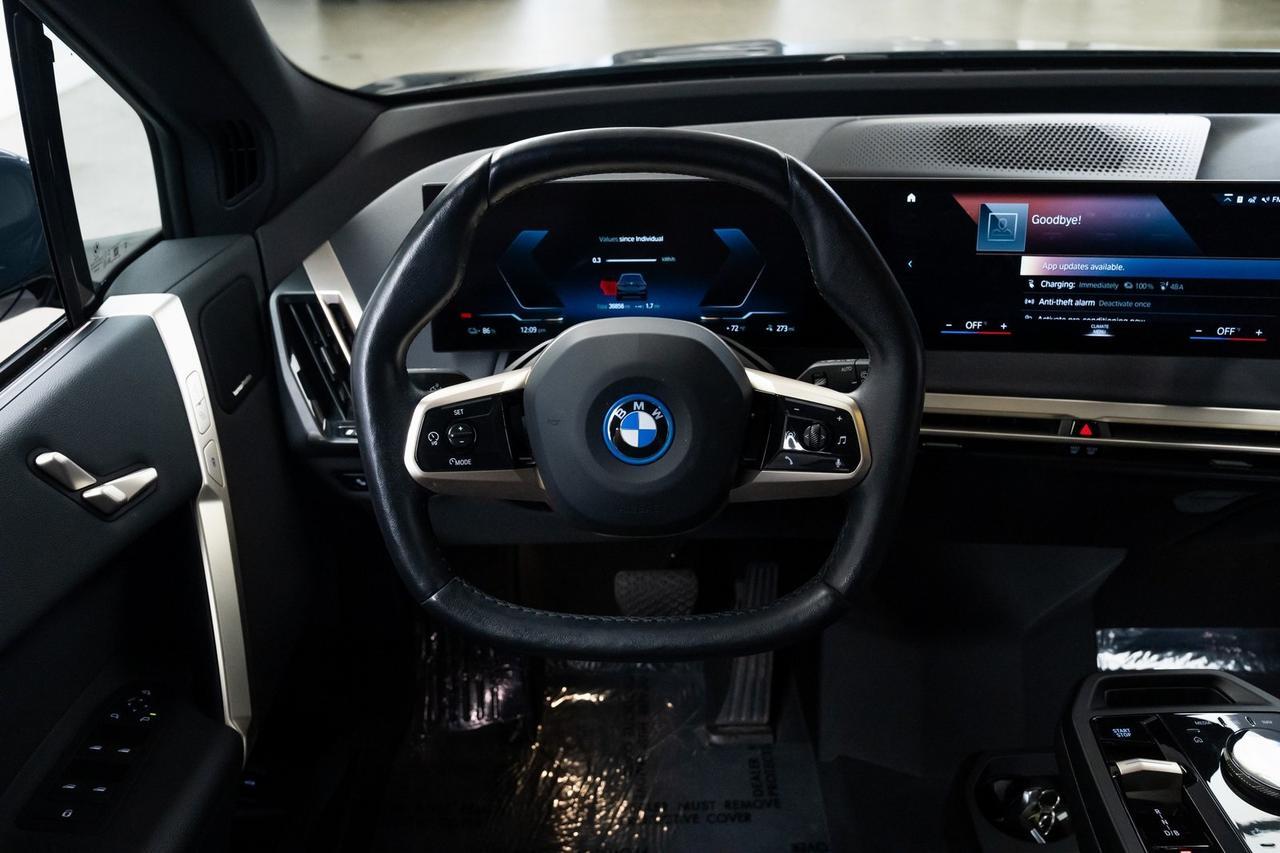 2022 BMW iX xDrive50 1 Owner Sport Package Convenience Package Portland OR