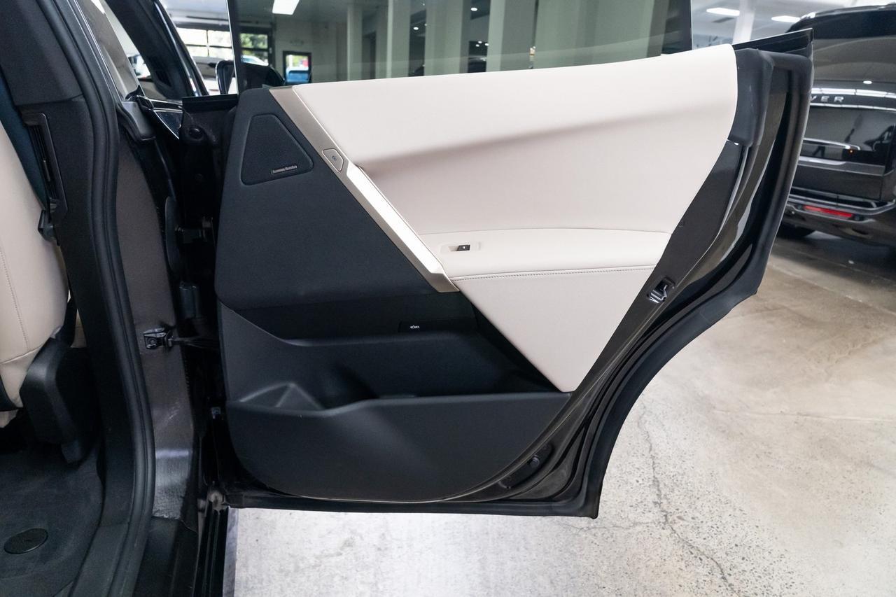 2022 BMW iX xDrive50 1 Owner Vented Massage Seats Adaptive Cruise Portland OR