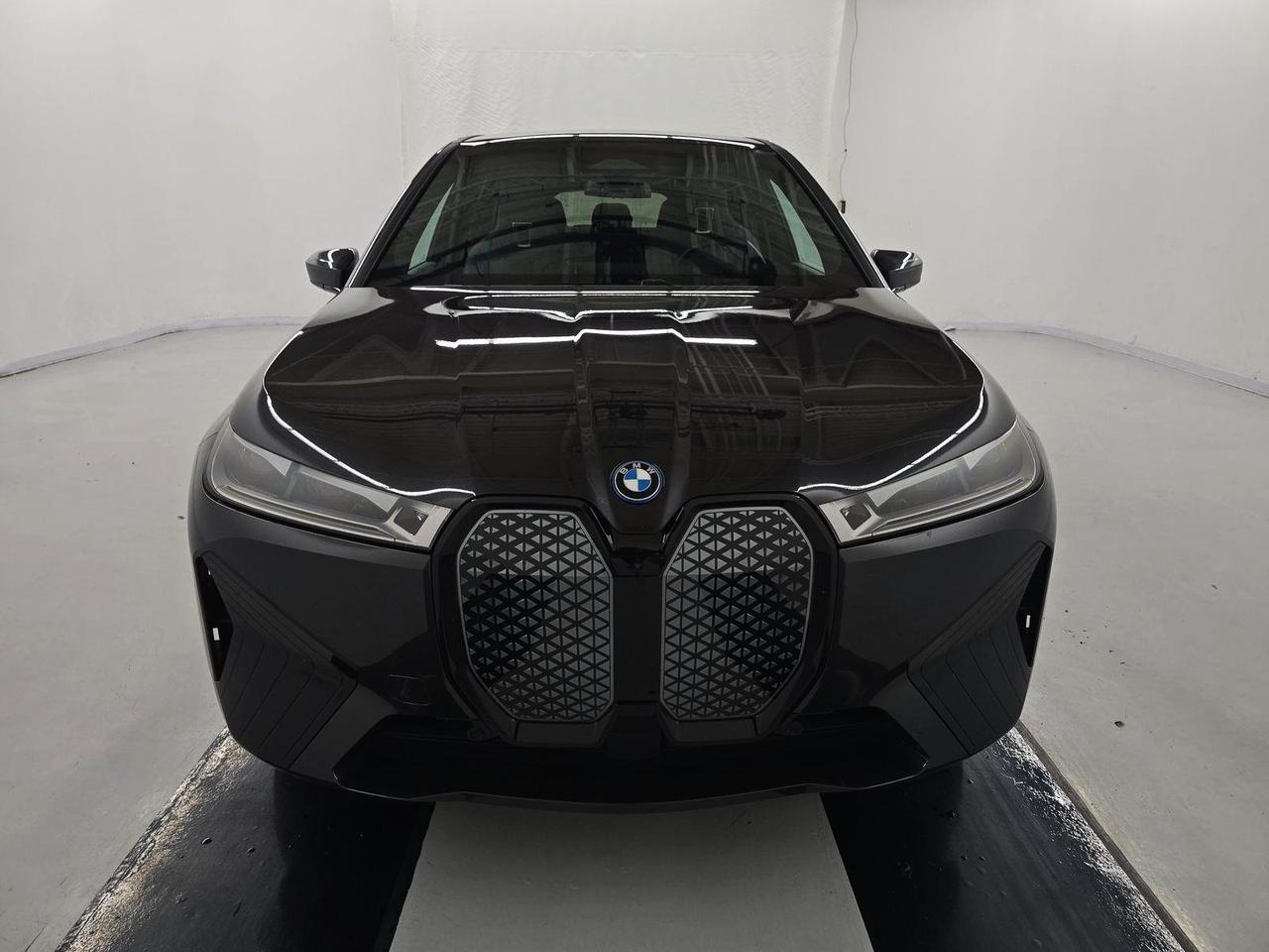 2022 BMW iX xDrive50 Bowers &amp; Wilkins Sound Massage Seats Portland OR
