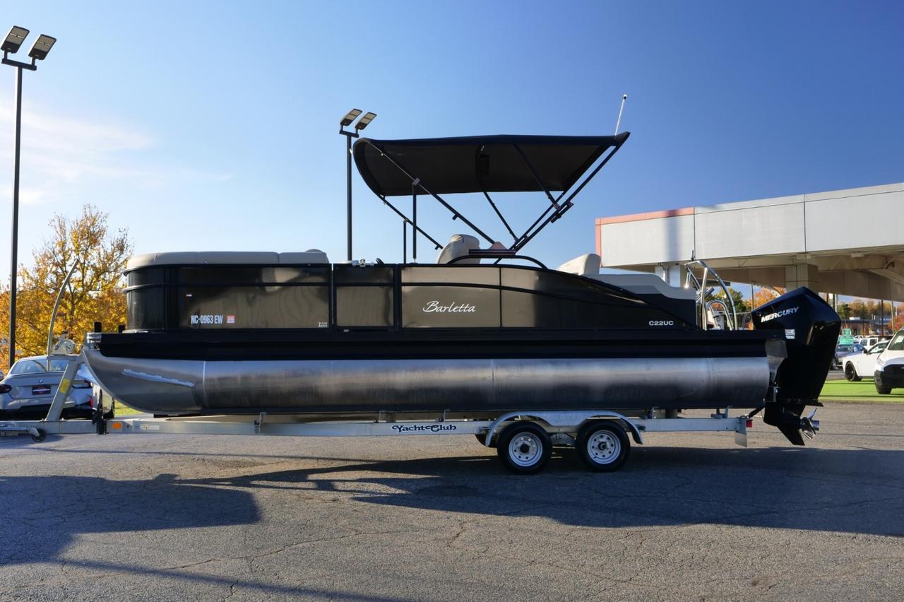 2022 Barletta Cabrio Ultra Lounge C22UC / Tri-Toon / Power Top / Co Captain Chair! Lincolnton NC