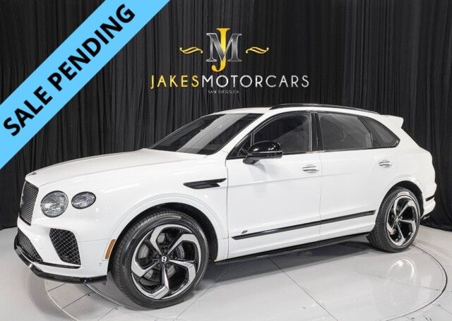 2022 Bentley Bentayga S ($242,125 MSRP) *ONLY 16,000 MILES*
