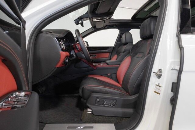 2022 Bentley Bentayga S ($242,125 MSRP) *ONLY 16,000 MILES* San Diego CA