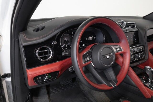 2022 Bentley Bentayga S ($242,125 MSRP) *ONLY 16,000 MILES* San Diego CA