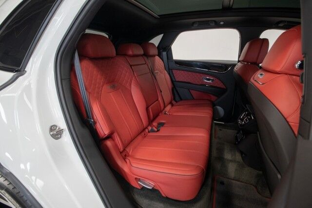 2022 Bentley Bentayga S ($263,655 MSRP) *MULLINER DRIVING SPEC* *TOURING SPEC* *LOADED* *1-OWNER* San Diego CA