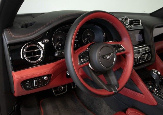 2022 Bentley Bentayga S ($263,655 MSRP) *MULLINER DRIVING SPEC* *TOURING SPEC* *LOADED* *1-OWNER* San Diego CA