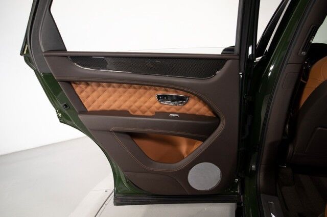 2022 Bentley Bentayga S ($265,285 MSRP!) *BRITISH RACING GREEN* *CARBON FIBER* *HUGE OPTION LIST* San Diego CA