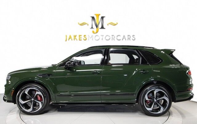 2022 Bentley Bentayga S ($265,285 MSRP!) *BRITISH RACING GREEN* *CARBON FIBER* *HUGE OPTION LIST* San Diego CA
