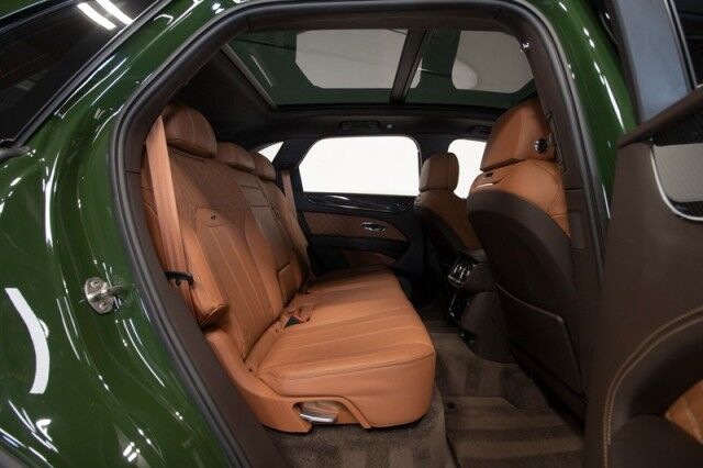 2022 Bentley Bentayga S ($265,285 MSRP!) *BRITISH RACING GREEN* *CARBON FIBER* *HUGE OPTION LIST* San Diego CA